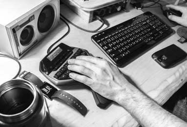 赛季报销！曼联防线告急，马奎尔续约+新援要来了？