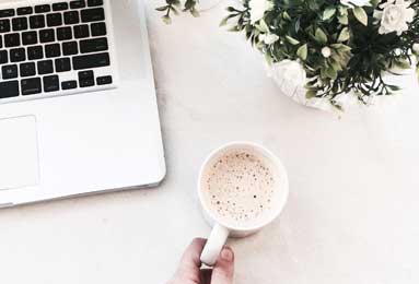 赛季报销！曼联防线告急，马奎尔续约+新援要来了？